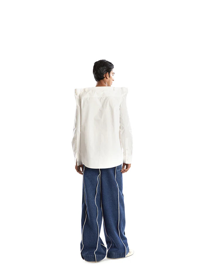 white straight shoulder shirt