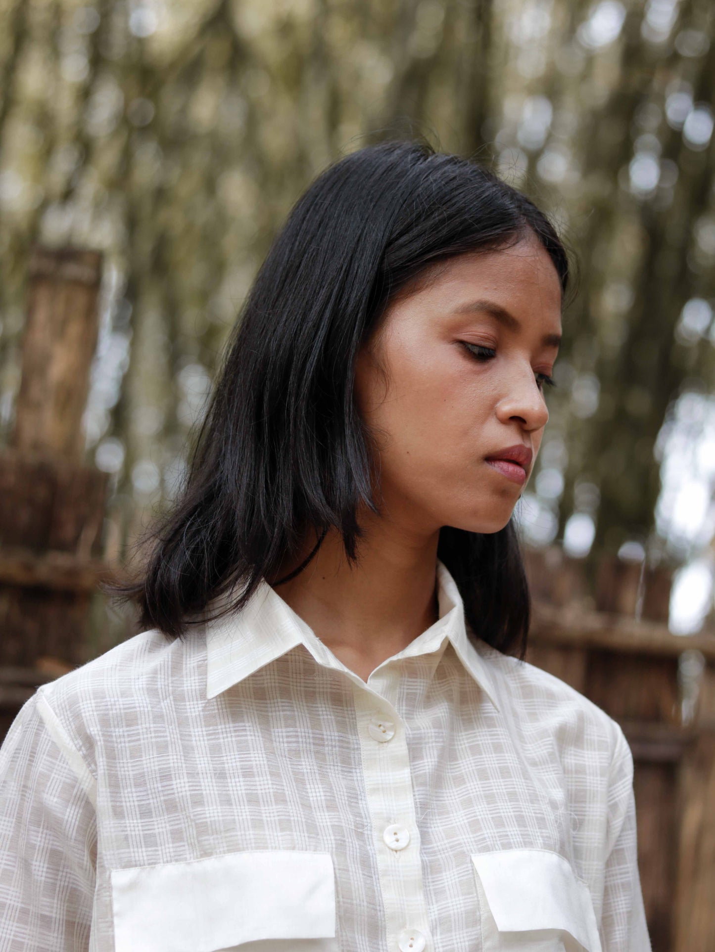 Checkered Easy shirt with solid flap patch pocket