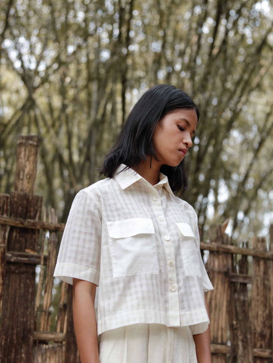 Checkered Easy shirt with solid flap patch pocket