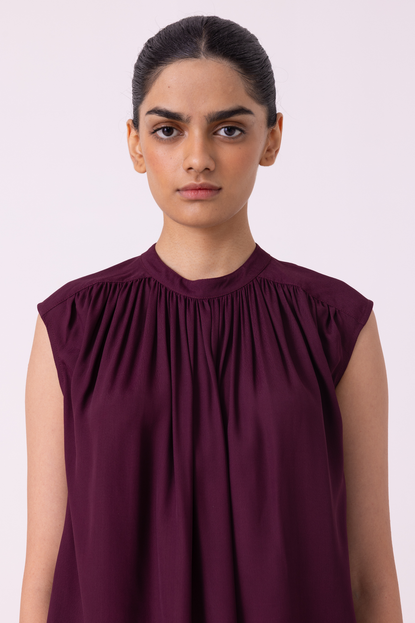 Louisa Wine Top