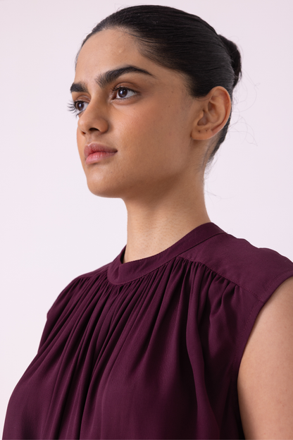 Louisa Wine Top