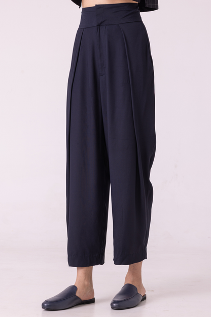 Elinor Black Barrel Pants