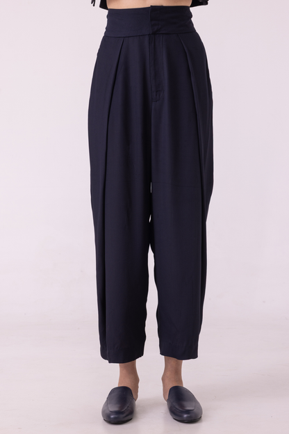 Elinor Black Barrel Pants