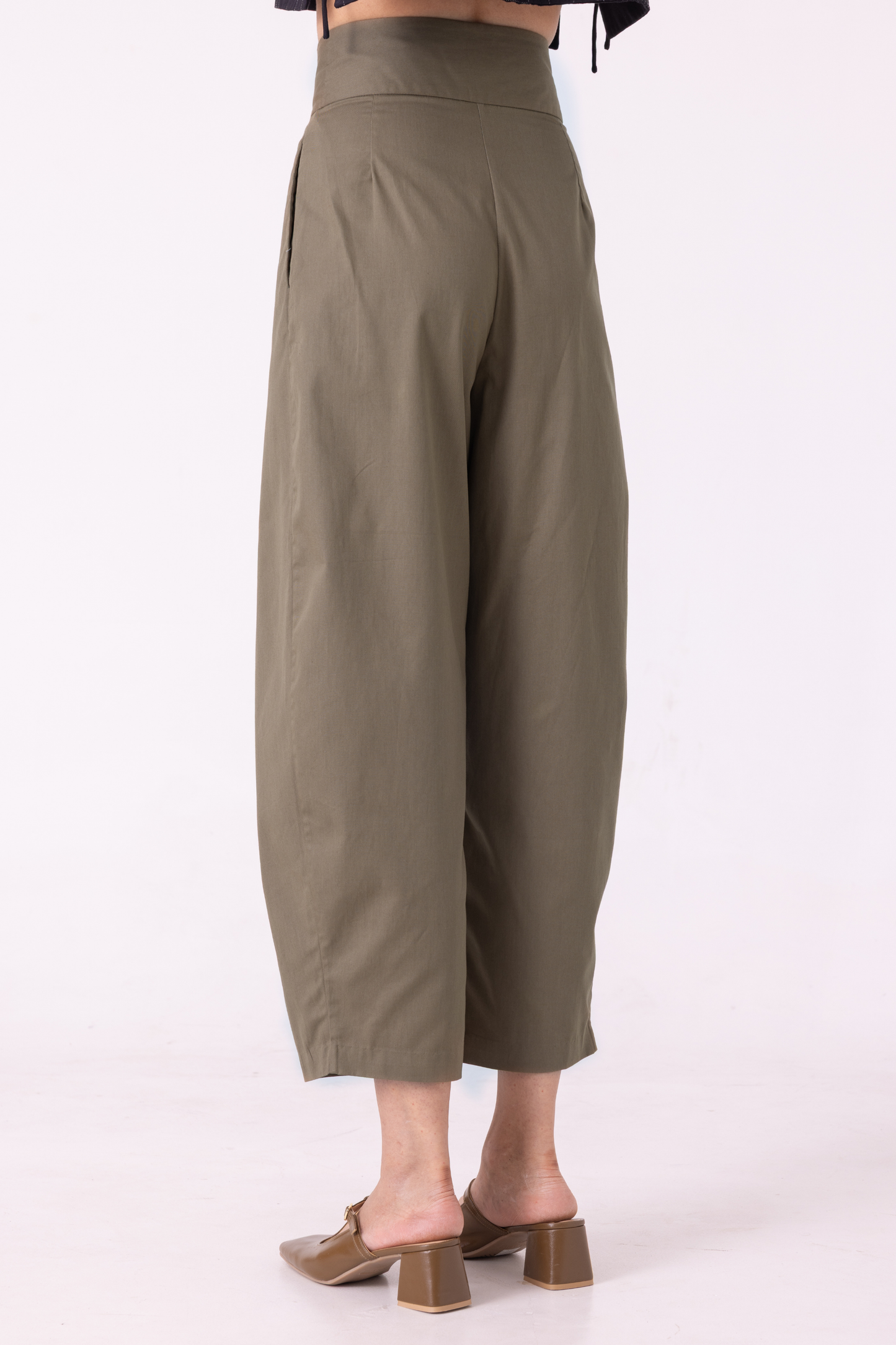 Elinor Olive Barrel Pants