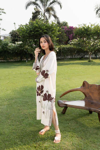 Floral Kaftan with Embroidered Detailing
