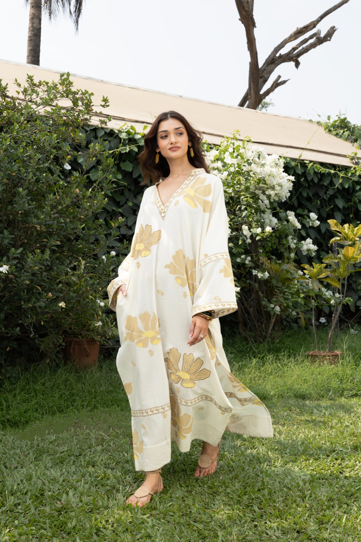 Oversized V-Neck Kaftan with Border Detail