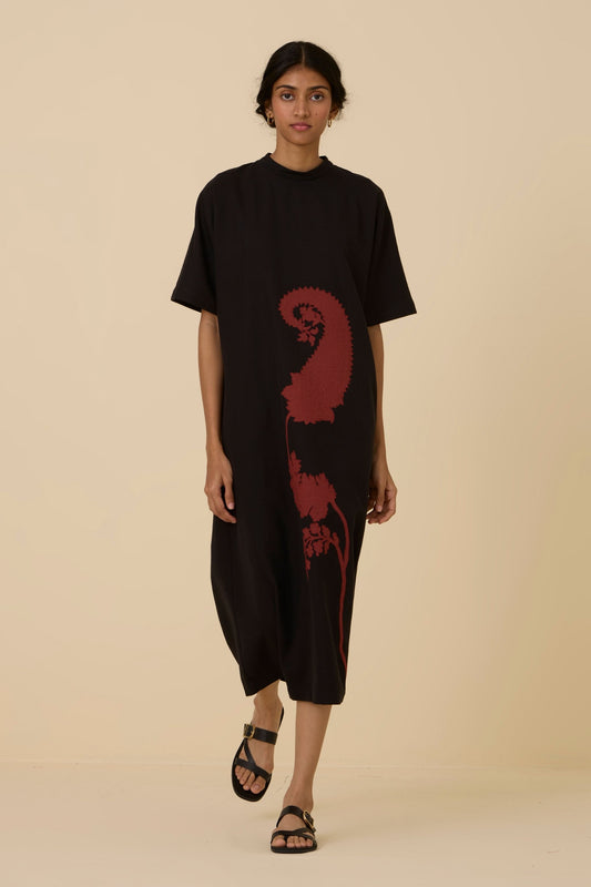 Ehan Black Hand Appliqué Dress