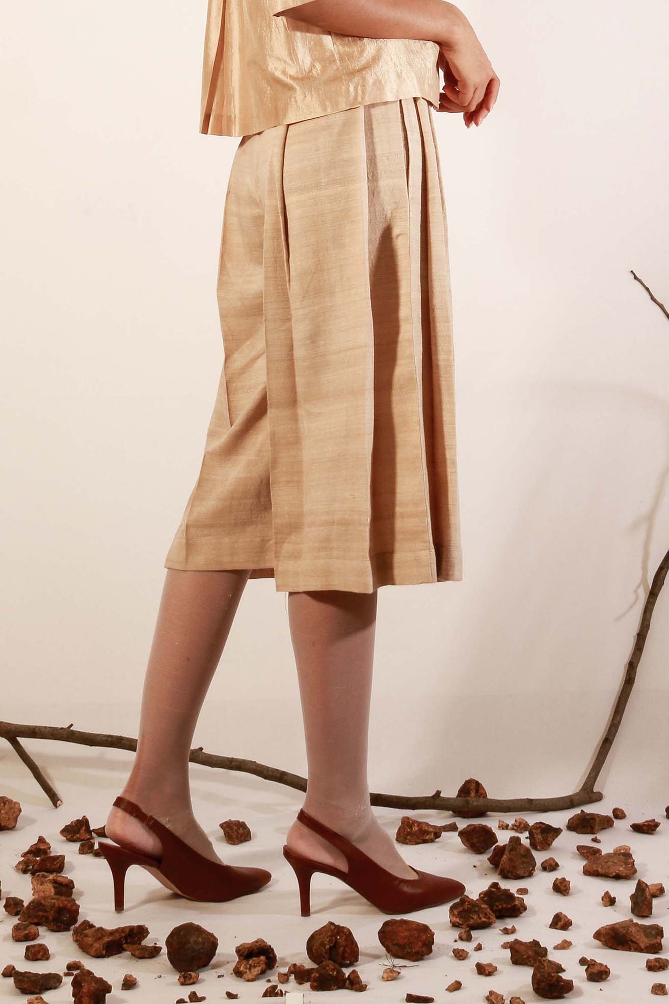 Tea Dyed Bronze-Brown Eri Silk hakama style pleated bermuda shorts for women.