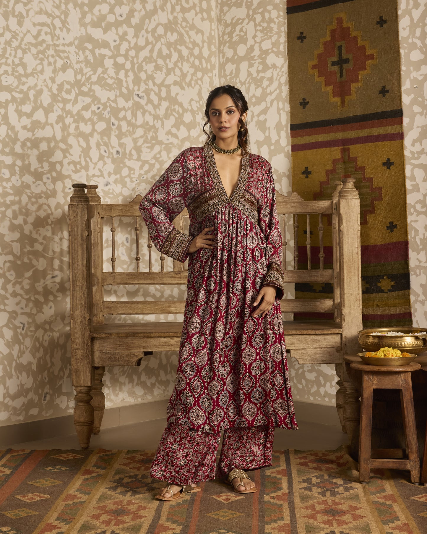 V-Neck Kurta Set