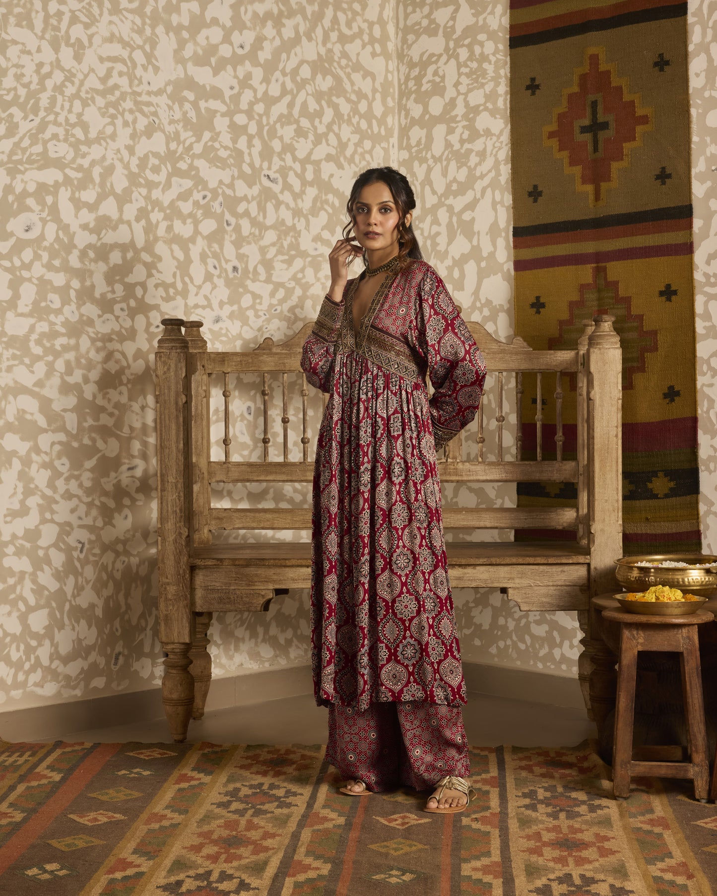 V-Neck Kurta Set