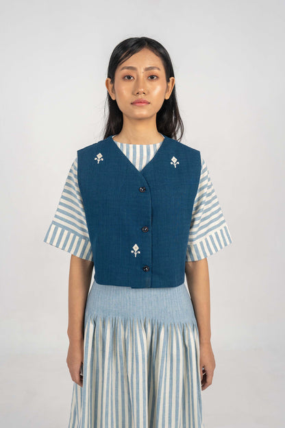 Indigo spencer Eri Silk jacket with motifs.
