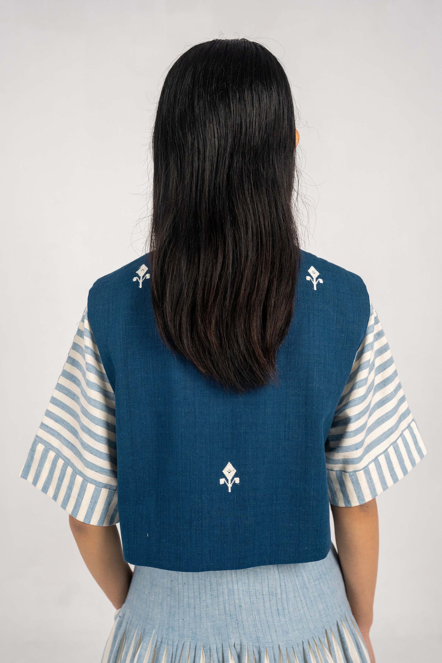 Indigo spencer Eri Silk jacket with motifs.