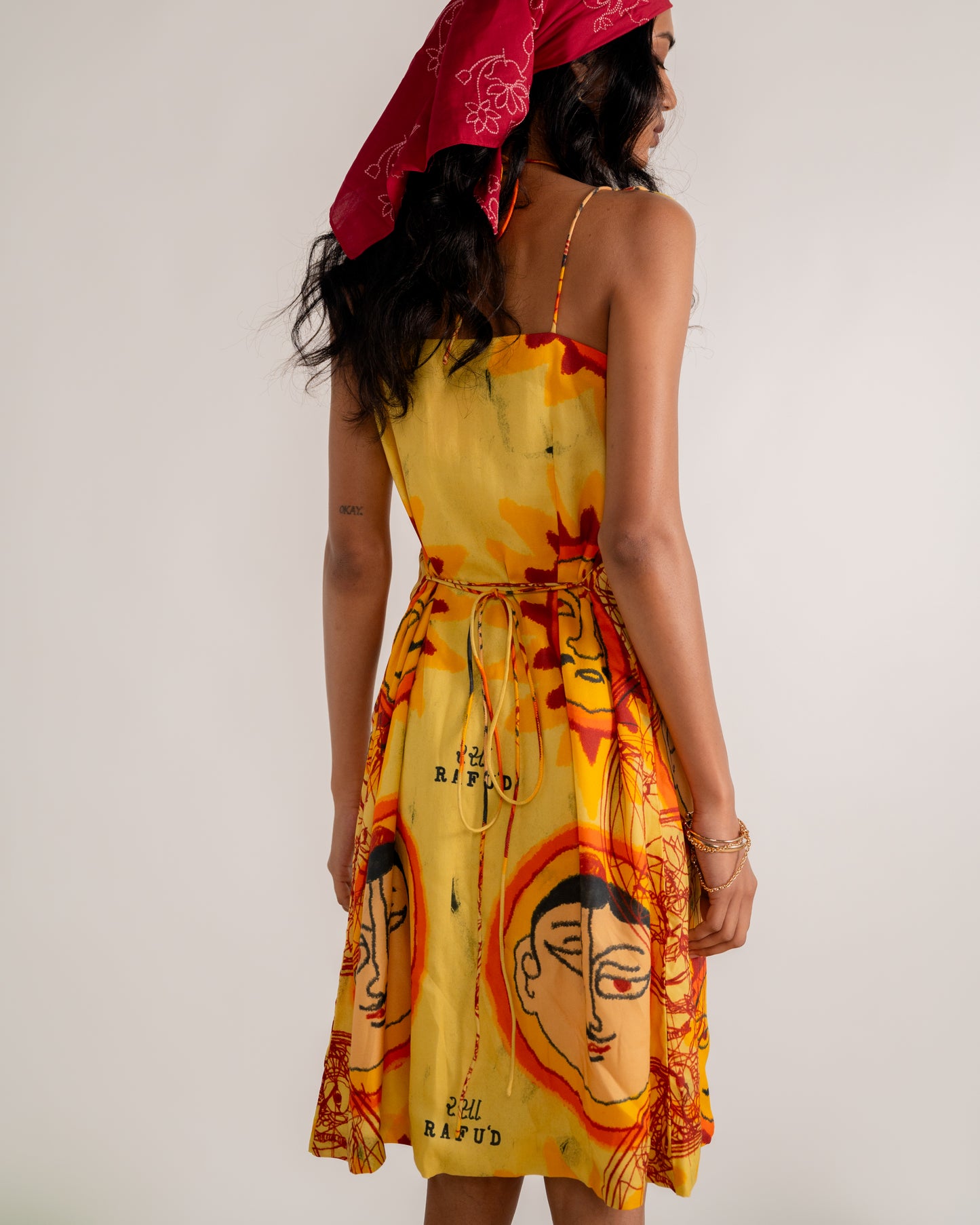 sustainable fabric, artisanal clothes, one of a kind clothes, colourful.